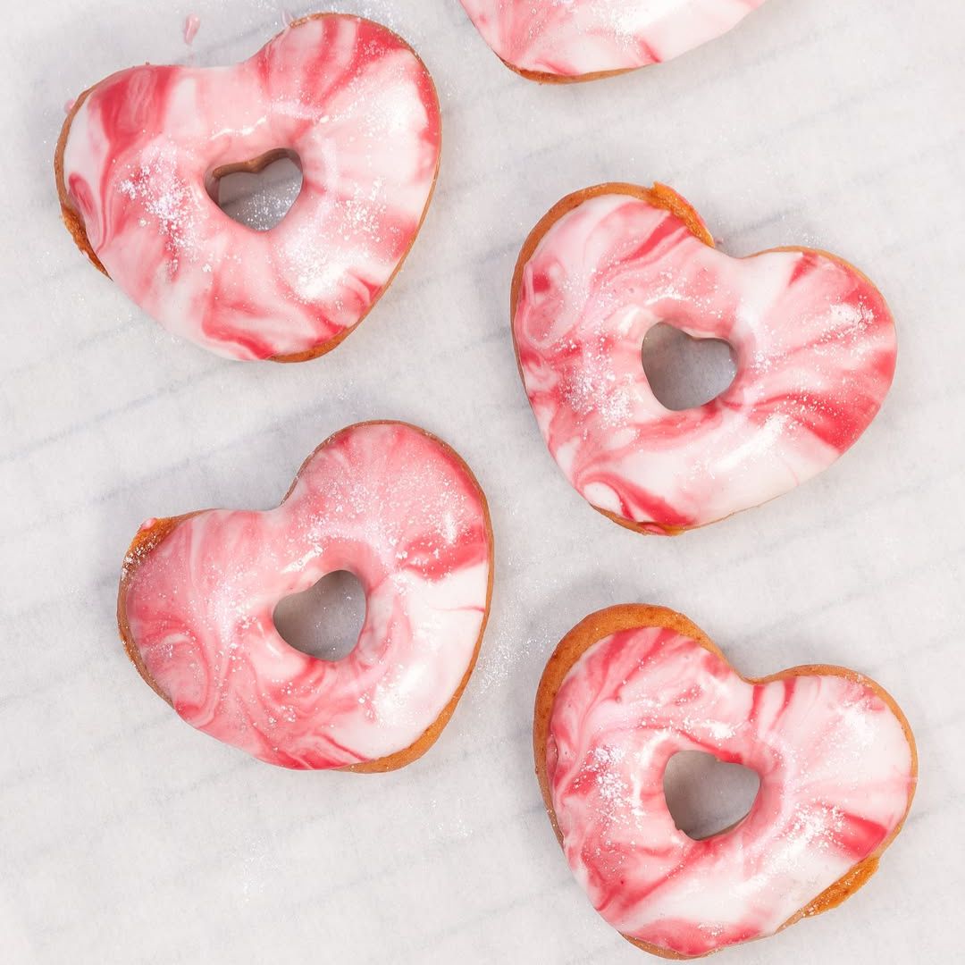 Molde de silicona para donuts en forma de corazón