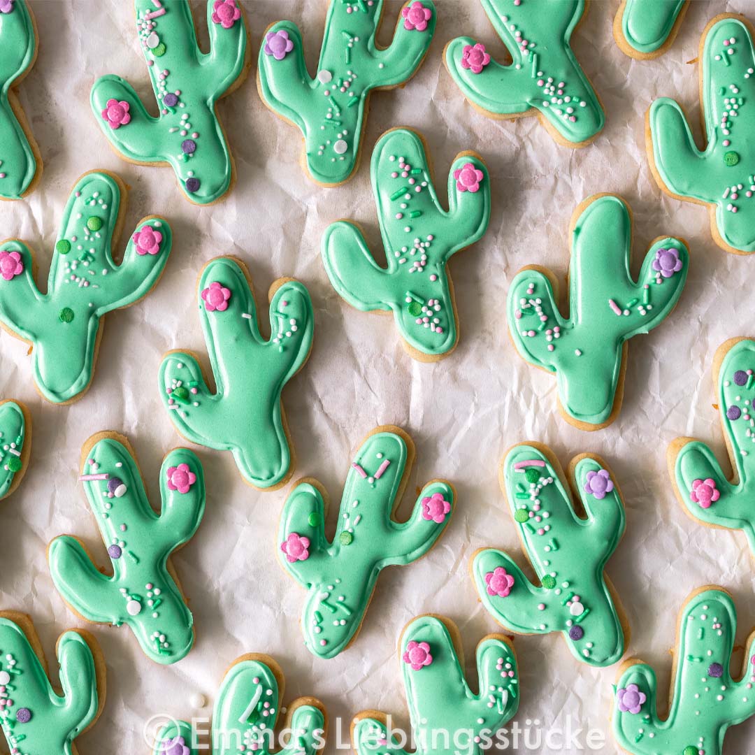 Cactus cookie cutter