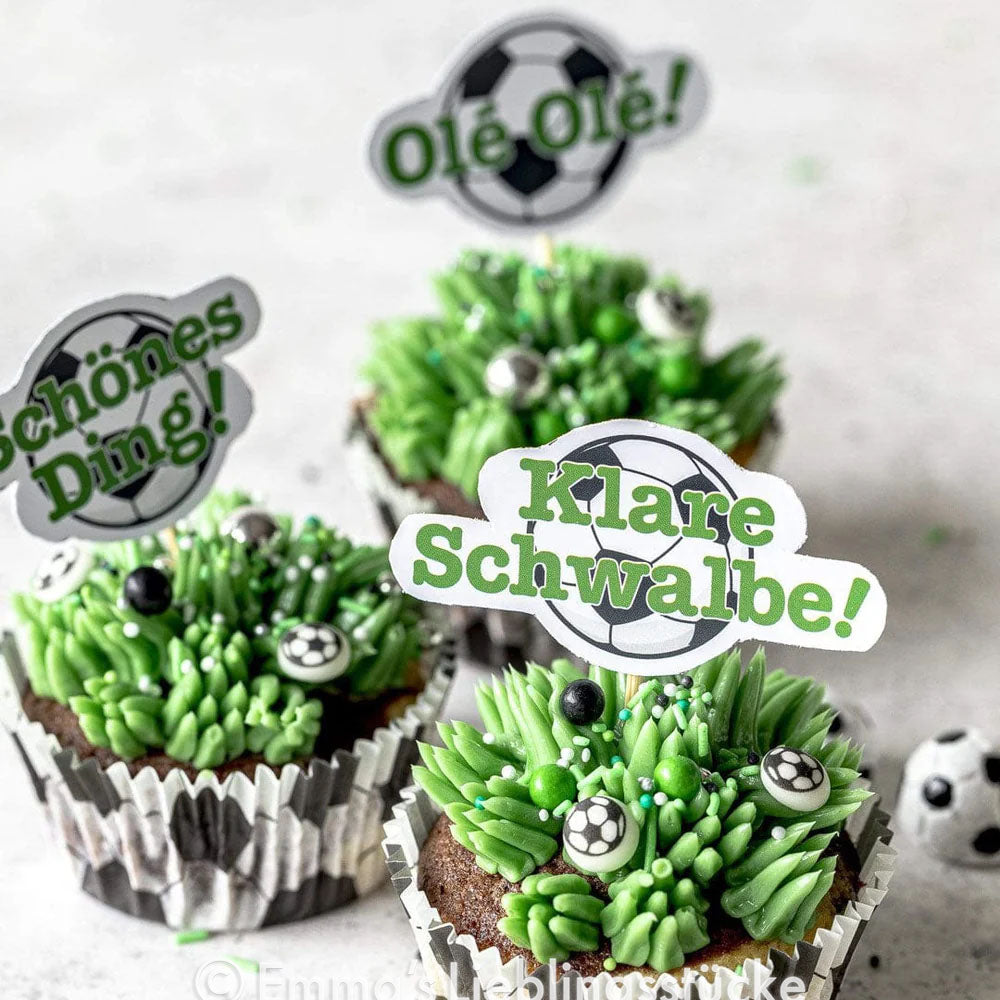 Soccer baking set